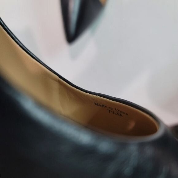 Diane von Furstenberg Pointed Toe Pumps Size 7.5 - Picture 8 of 13